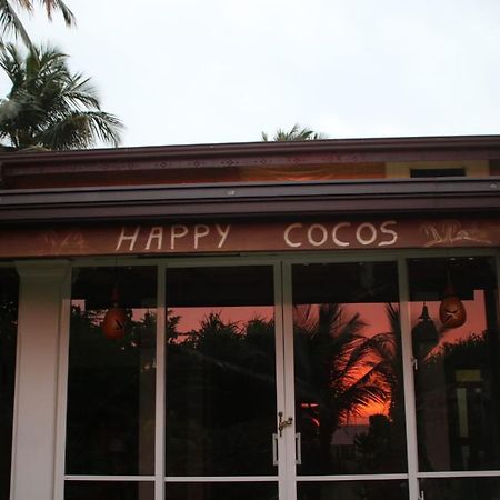 Happy Cocos Beach House Waskaduwa Eksteriør bilde